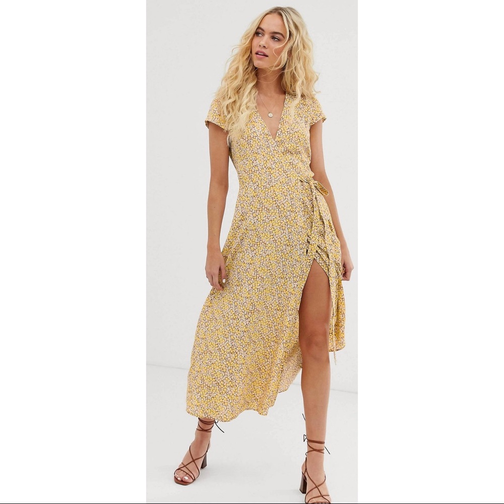 & Other Stories Wrap Dress Floral Print - Size 6
